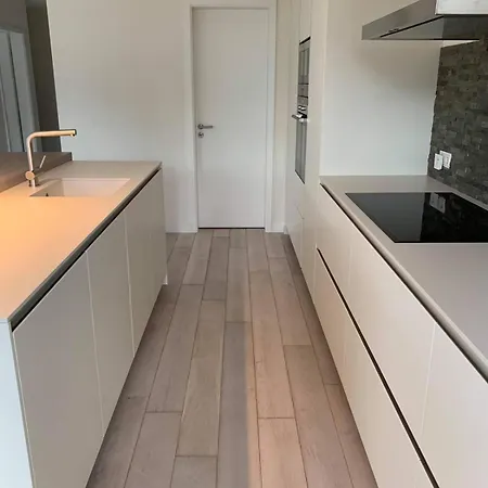 شقة Modern 2 Bed With Garden - Bridel