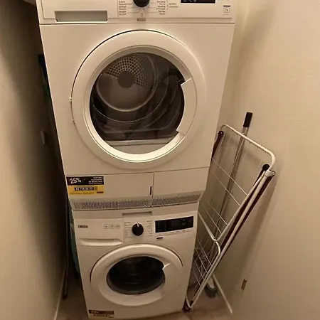 شقة Modern 2 Bed With Garden - Bridel