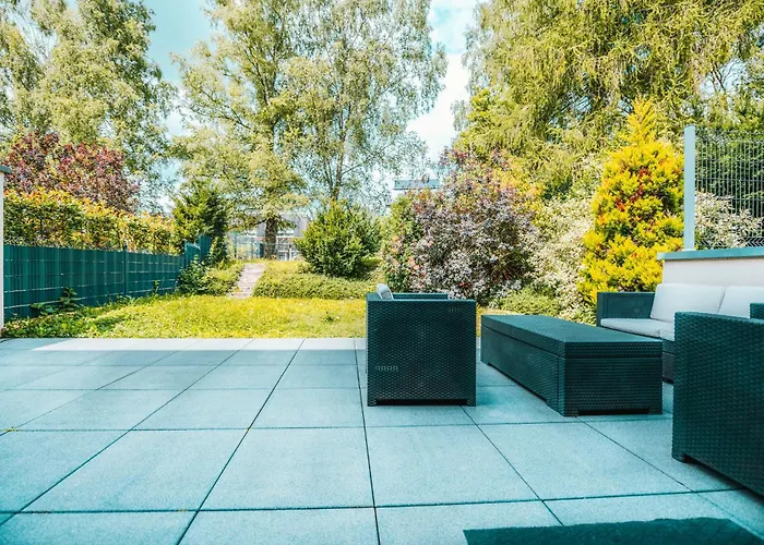 Appartement Modern 2 Bed With Garden -