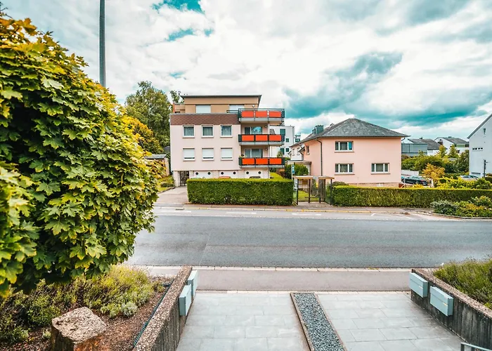 Appartement Modern 2 Bed With Garden -