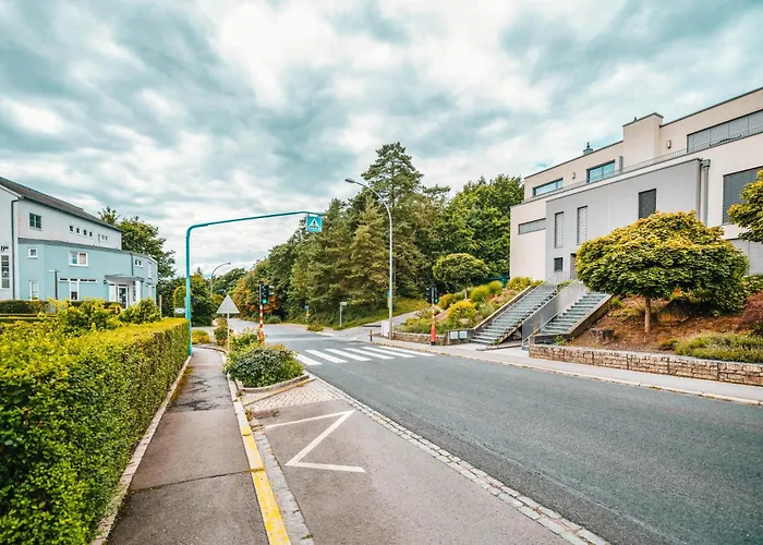 Apartment Modern 2 Bed With Garden - *